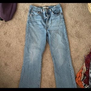 Levi’s Ribcage crop flare